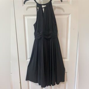 White House Black Market Fit Flare Keyhole Black Cocktail Party Dress Sz 4